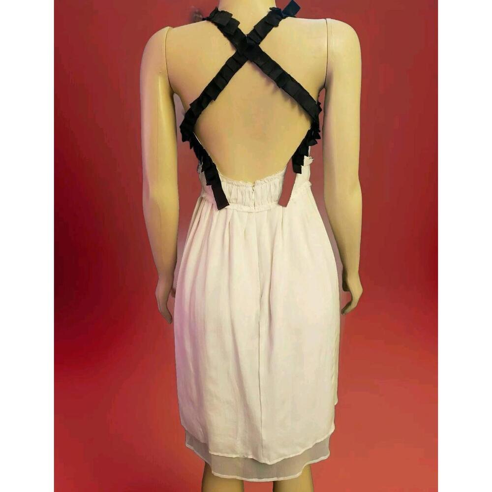 Chelsea Flower Sexy Ivory Black Trim, Pleated women's Dress XS. Zipper back B10